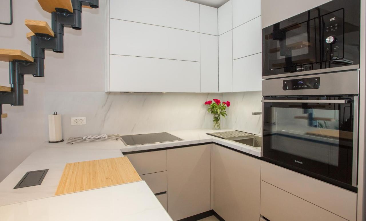 Apartment Belisima Porec Bagian luar foto