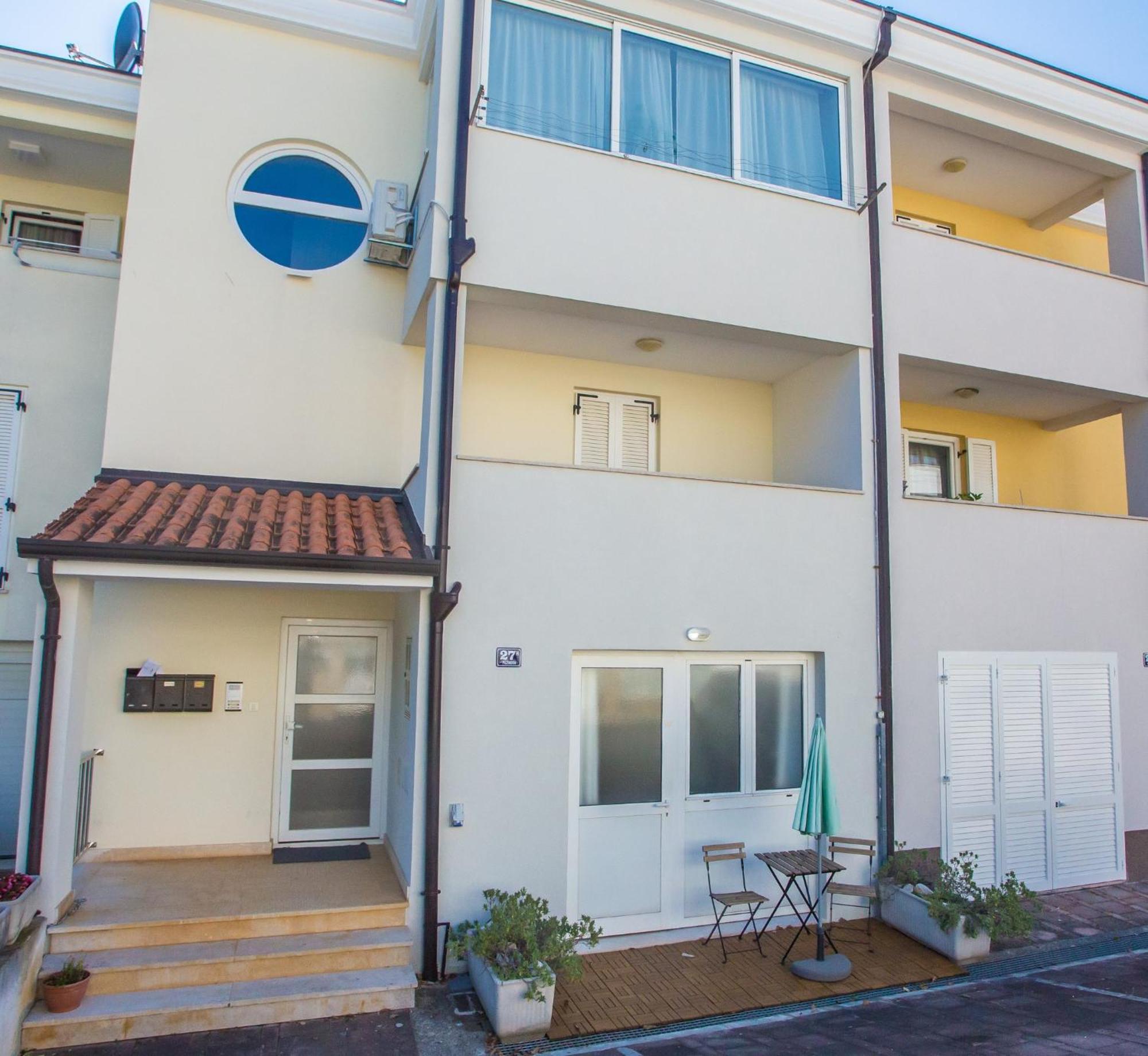 Apartment Belisima Porec Bagian luar foto